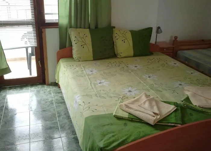 Riviera 2* チェルノモレツ