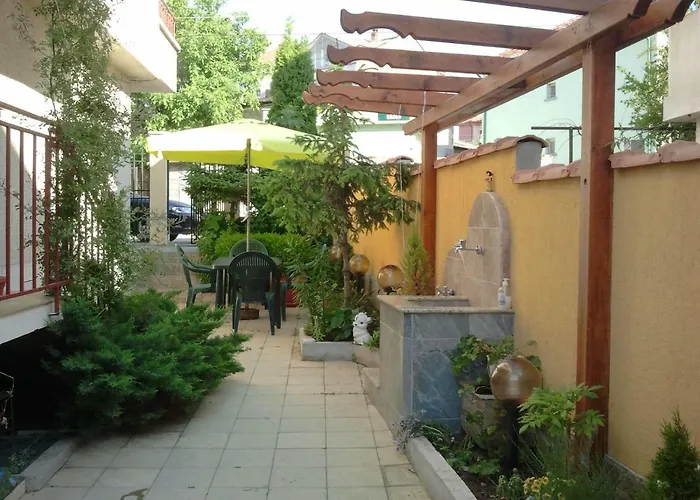 ゲストハウス Riviera