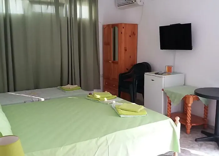 Riviera ゲストハウス